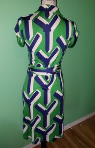 Diane Von Furstenberg Dresses - Diane Von Furstenberg Jilda Vintage Silk Dress sz4 Diane Von Furstenberg Dresses - Diane Von Furstenberg Jilda Vintage Silk Dress sz4